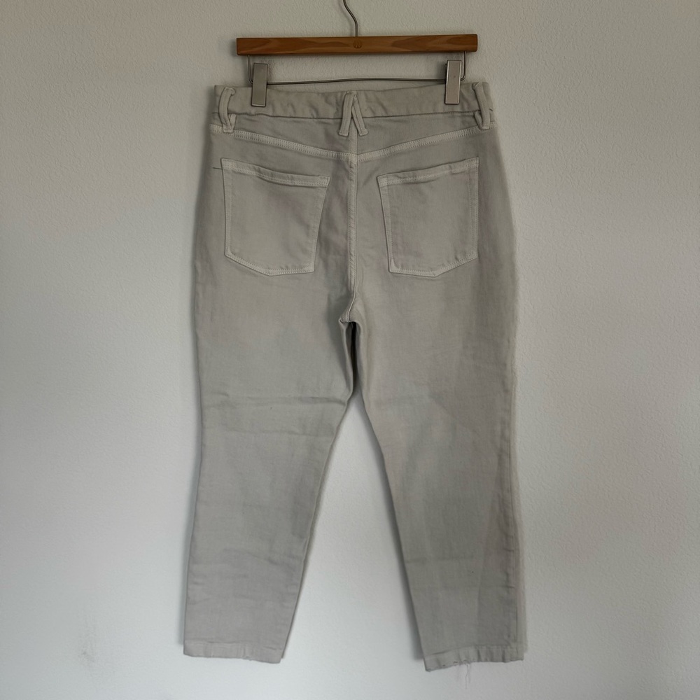 Good American Off-White High Rise Classic Straight Leg Jeans Size 14 - Picture 5 of 7